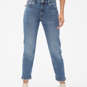 🔅MOVING SALE!🔅Gap Girlfriend Jeans